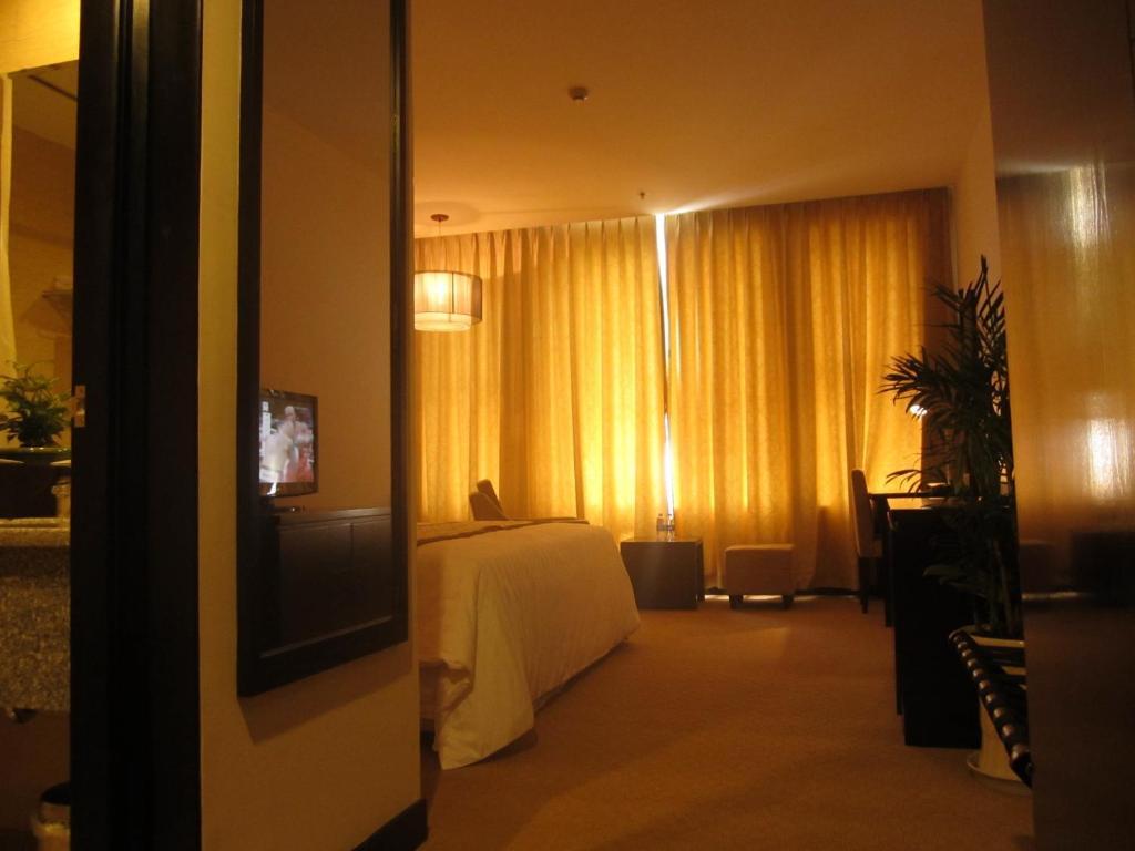 Sai Gon Ban Me Hotel Buôn Ma Thuột Phòng bức ảnh